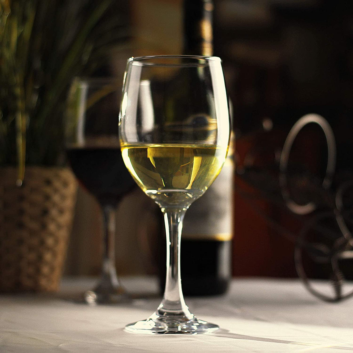 6-Piece Classic Stemmed Wine Glass Set | Elegant Clear Glassware