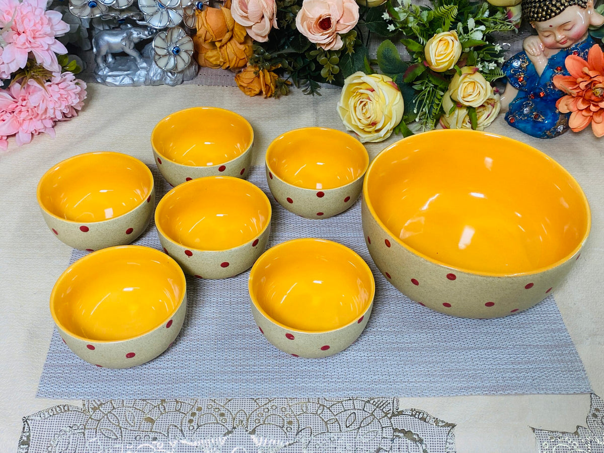 Cp dotted serving set