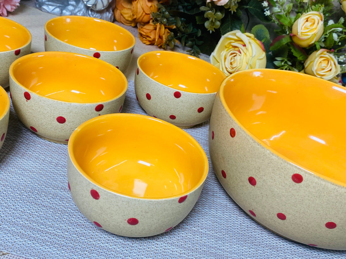 Cp dotted serving set