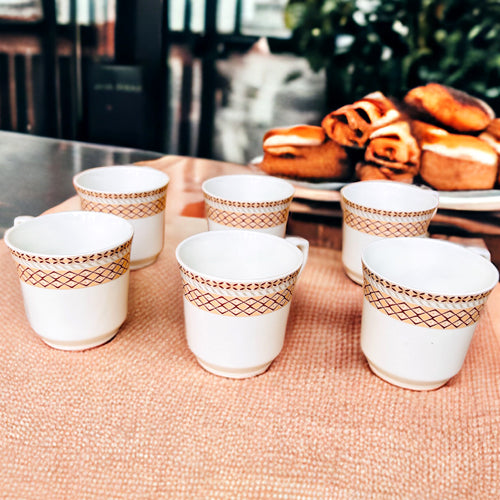 Elegant Gold Pattern Tea Cup Set – 6 Pcs